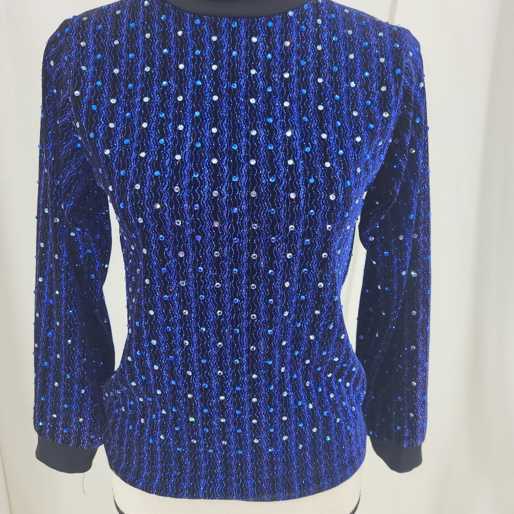 Custom Designed Crystal Embellished Pullover sz sm/md